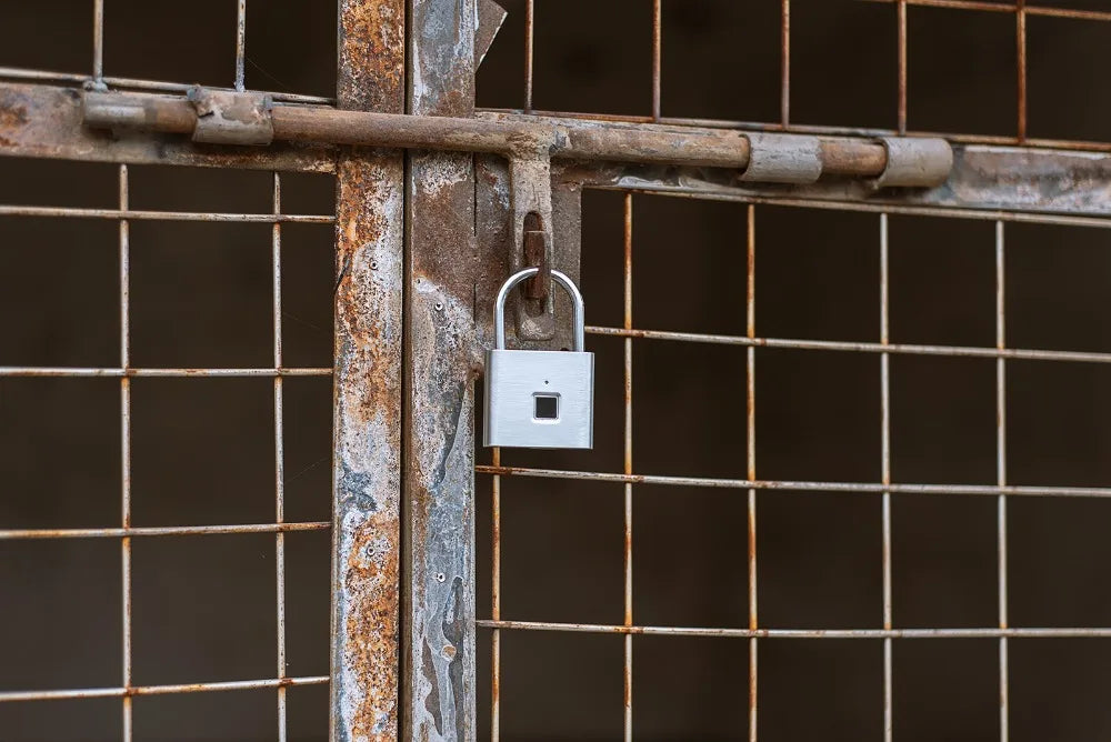 KERUI Smart Fingerprint Padlock .