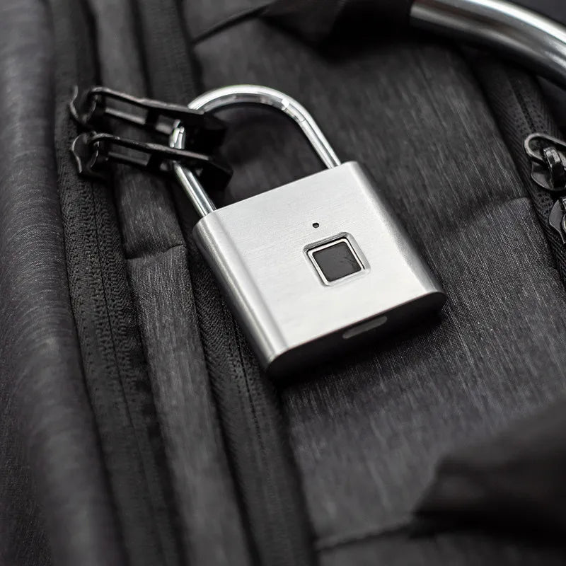 KERUI Smart Fingerprint Padlock .